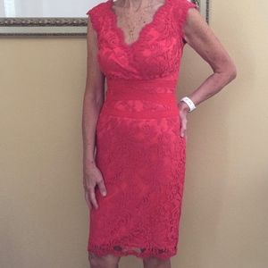 Tadashi Shoji Dress Size 4